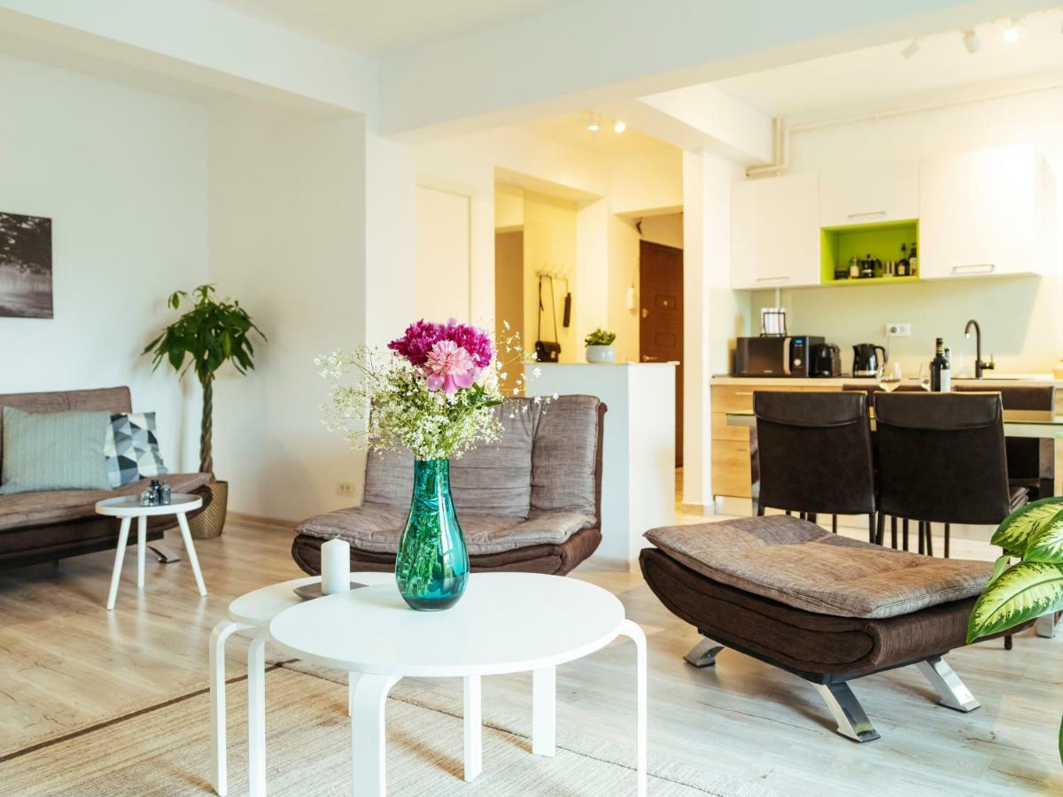 Bright And Spacious Central Apartment- Piata Amzei Бухарест Екстер'єр фото