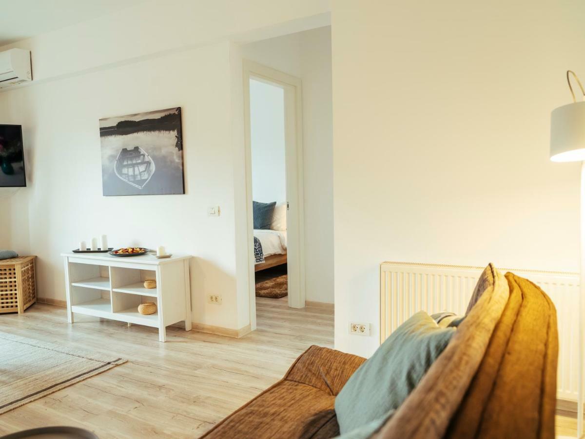 Bright And Spacious Central Apartment- Piata Amzei Бухарест Екстер'єр фото