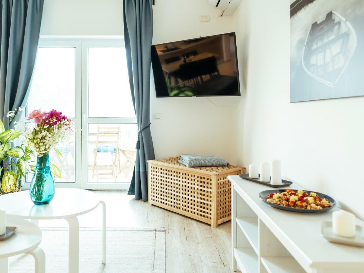 Bright And Spacious Central Apartment- Piata Amzei Бухарест Екстер'єр фото