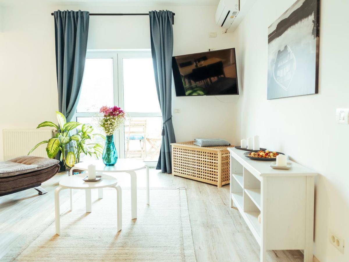 Bright And Spacious Central Apartment- Piata Amzei Бухарест Екстер'єр фото