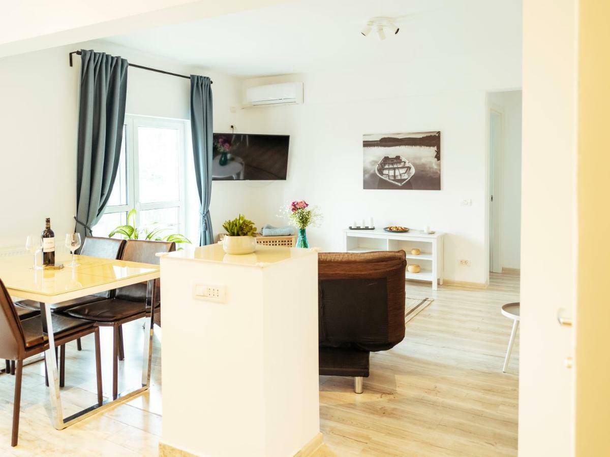 Bright And Spacious Central Apartment- Piata Amzei Бухарест Екстер'єр фото
