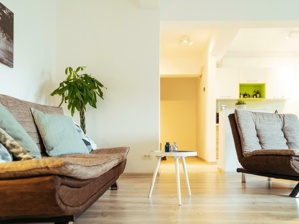 Bright And Spacious Central Apartment- Piata Amzei Бухарест Екстер'єр фото