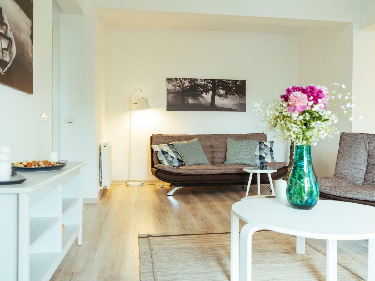 Bright And Spacious Central Apartment- Piata Amzei Бухарест Екстер'єр фото
