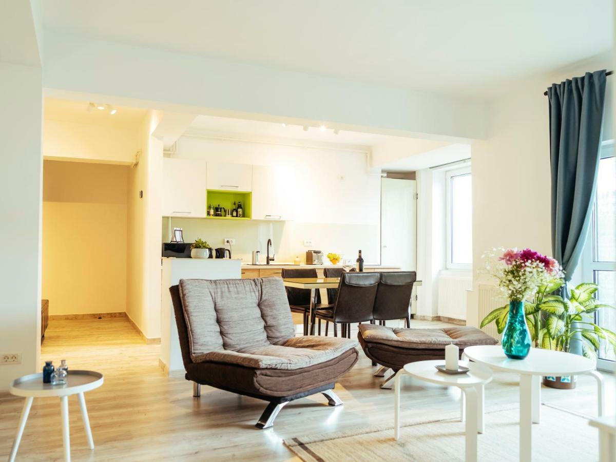 Bright And Spacious Central Apartment- Piata Amzei Бухарест Екстер'єр фото